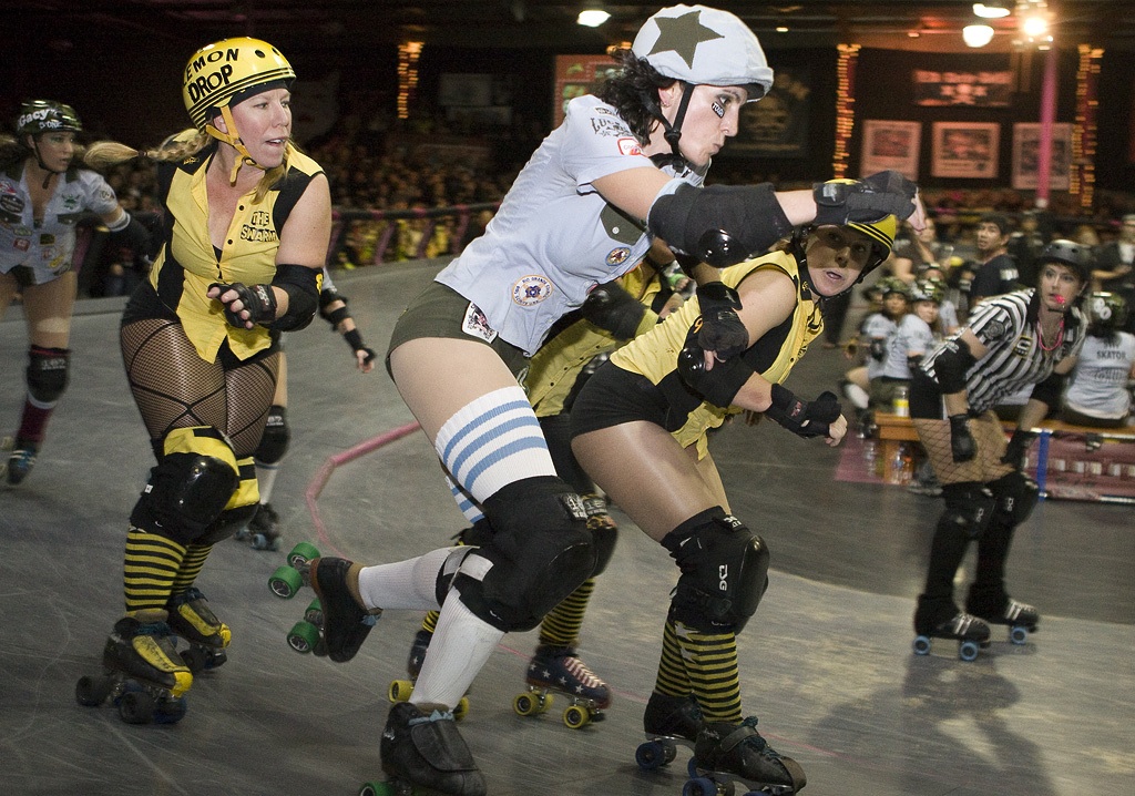 Louisville Roller Derby: Bandana – Frogmouth