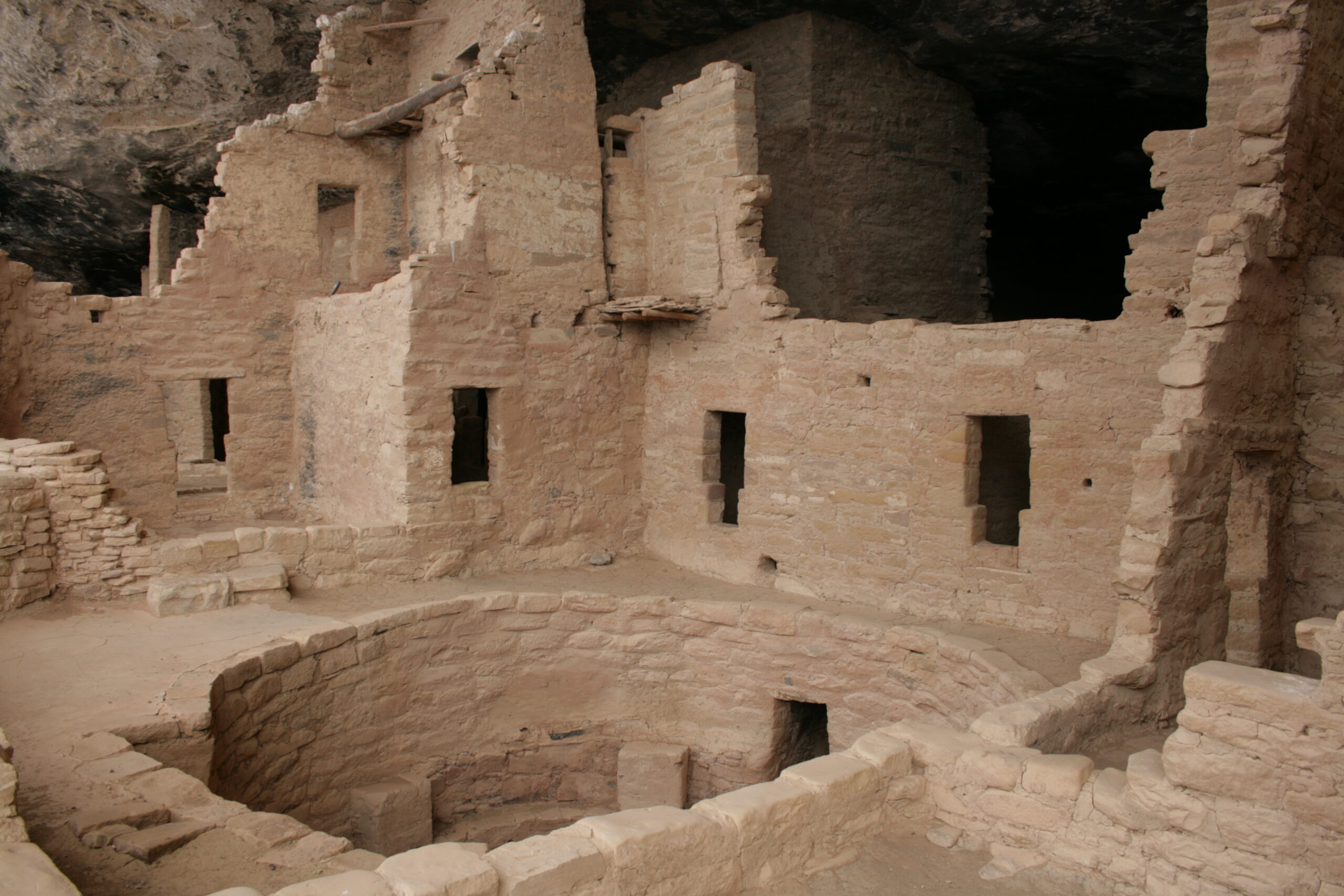 An uncovered kiva, a room used for ancient Native American religious ceremonies, in Spruce Tree House in Mesa Verde National Park