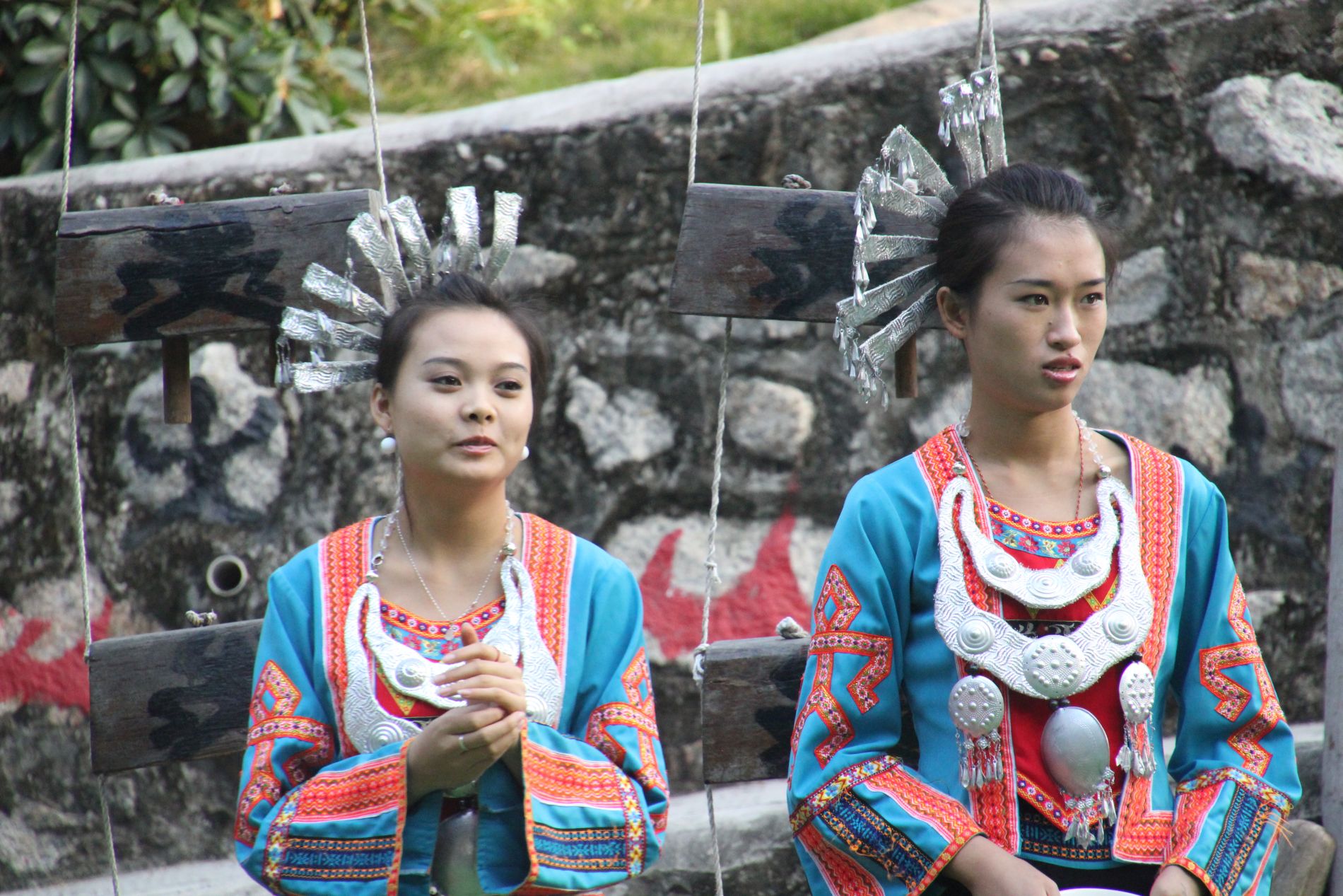 Actors perform in Splendid China's Yao Minority Village.
