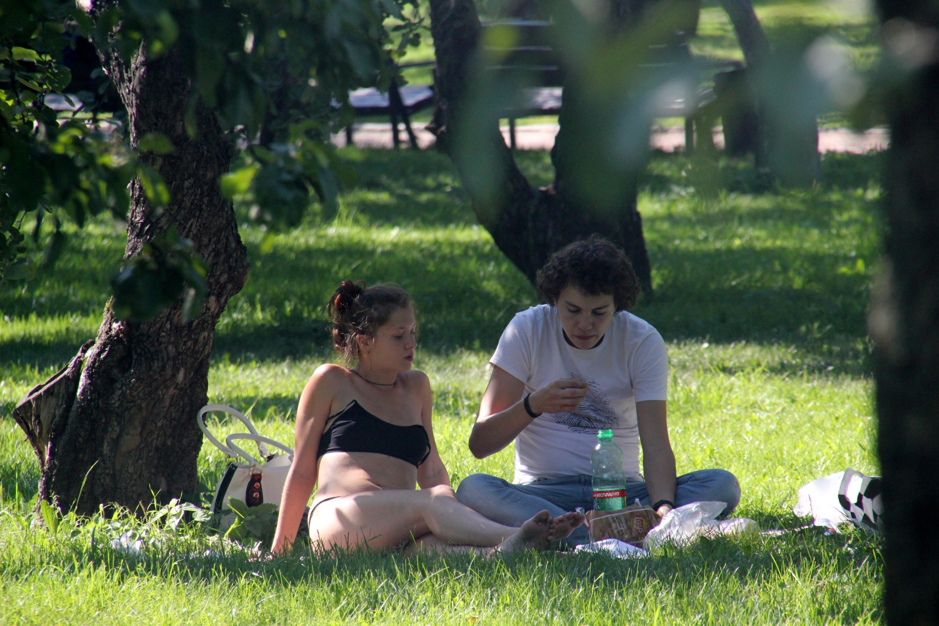 A Russian couple enjoys an afternoon at the Kolomenskoye royal estate in Moscow.