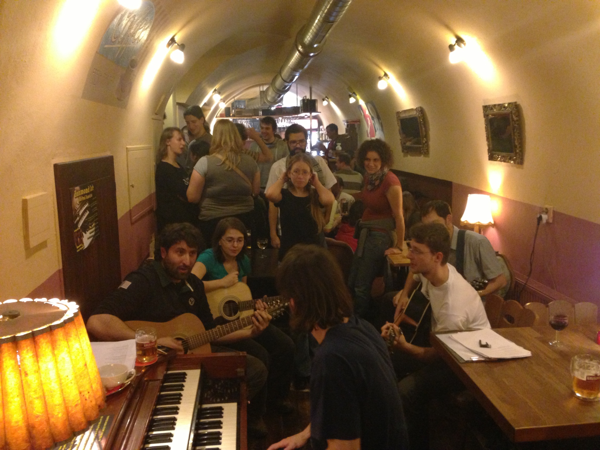 Musicians play folk music in the Hammond Cafe in ÄŒeské BudÄ›jovice, Czech Republic.