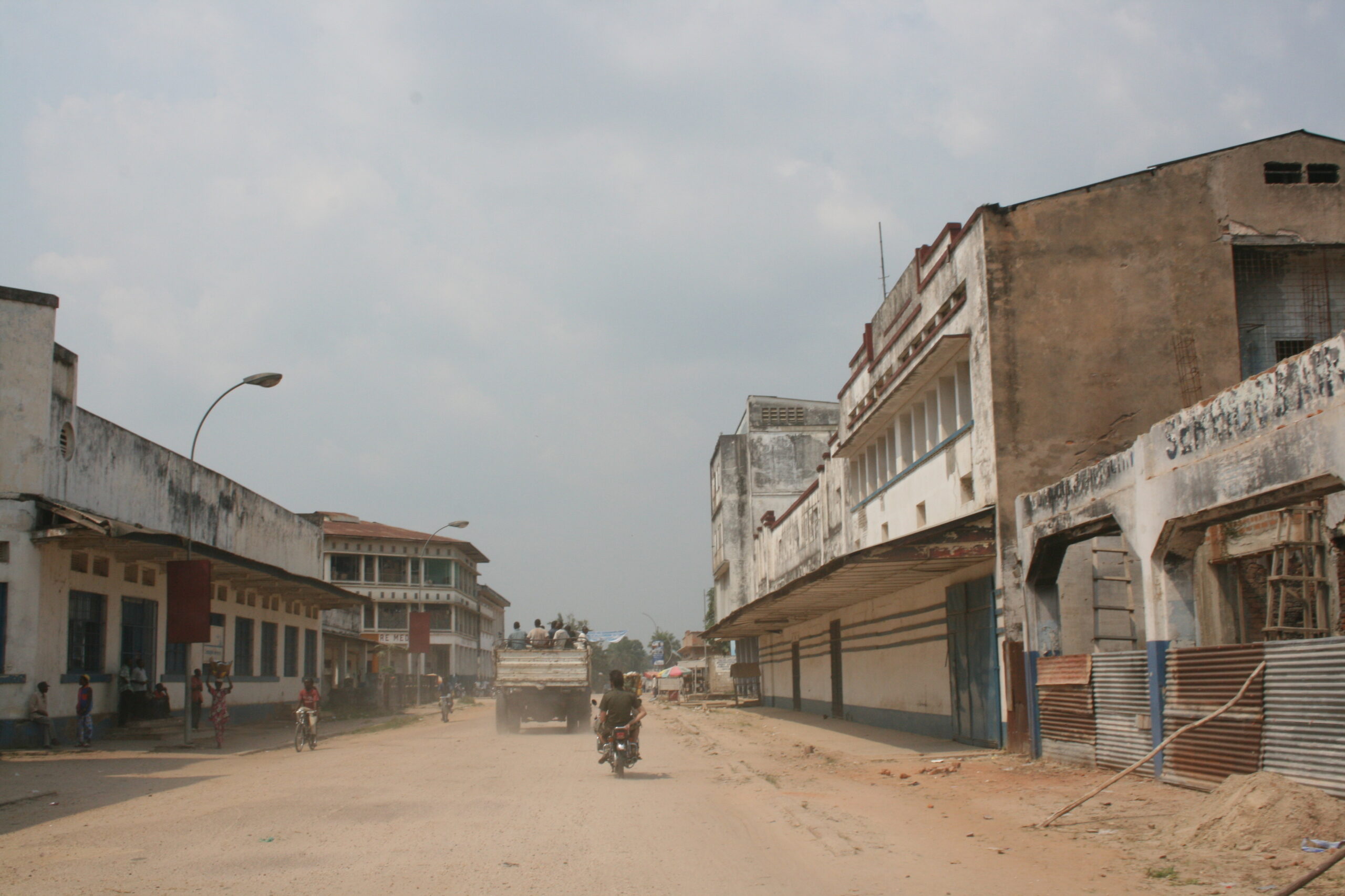 Kisangani street scene