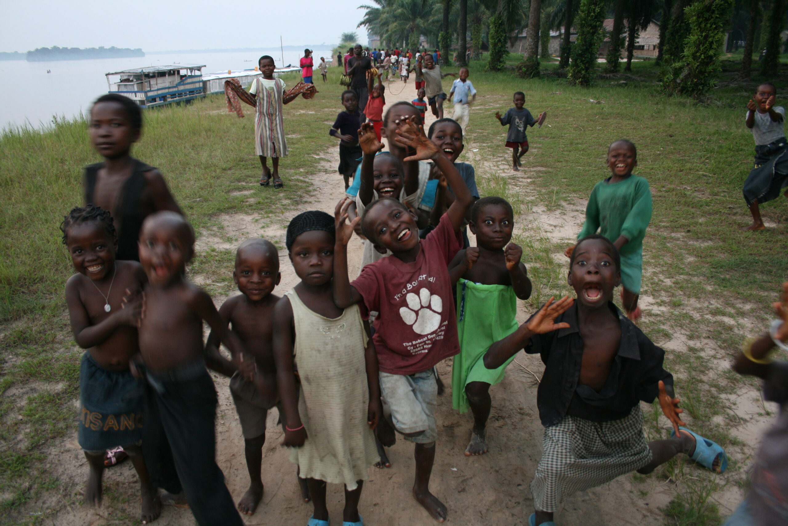 Isangi village children