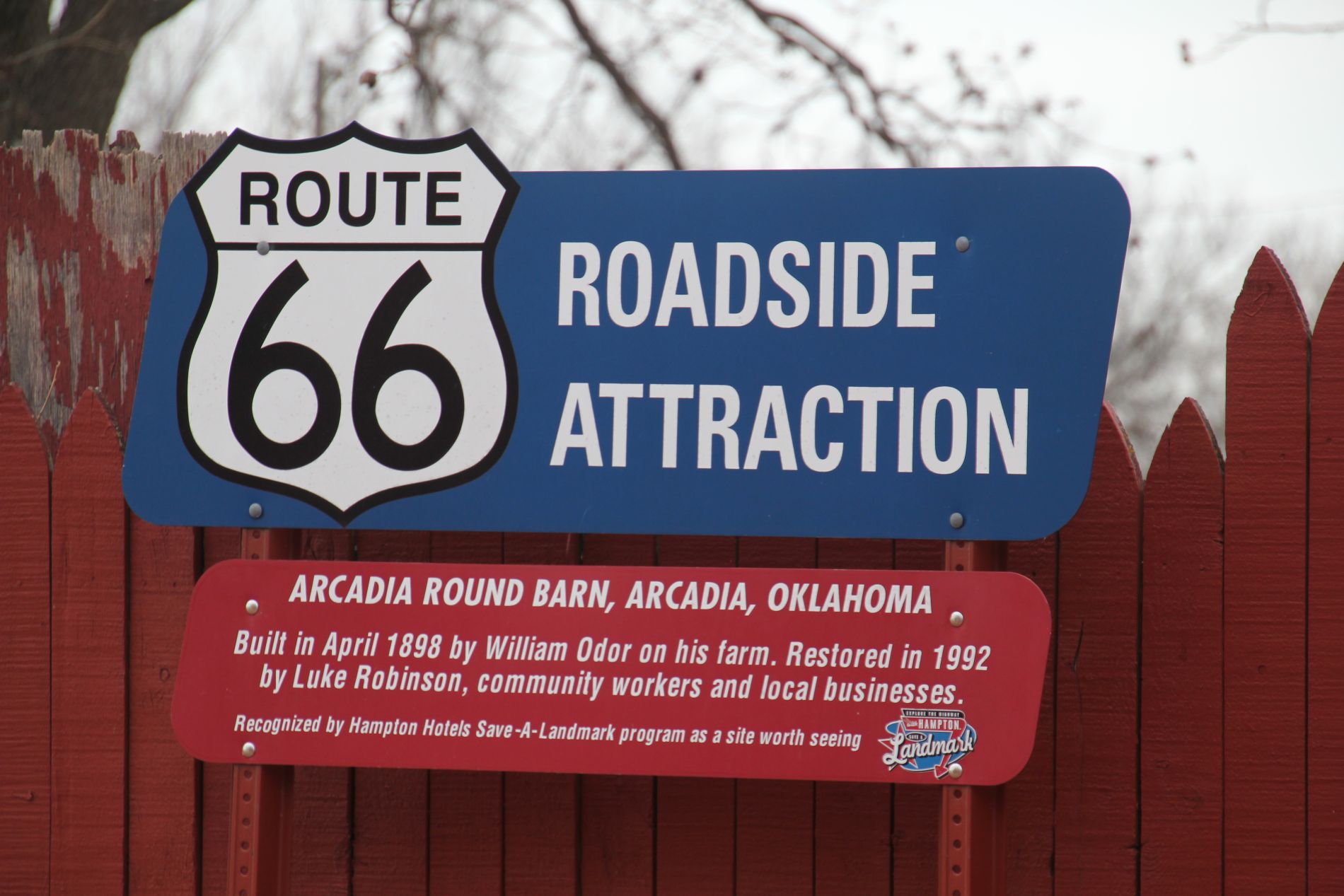 Arcadia Round Barn sign in Arcadia, Oklahoma