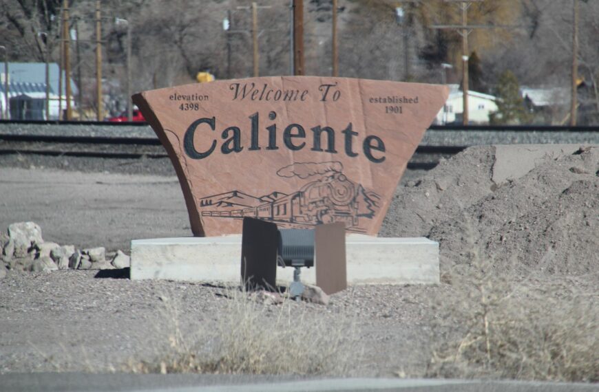 Welcome to Caliente, Nevada sign