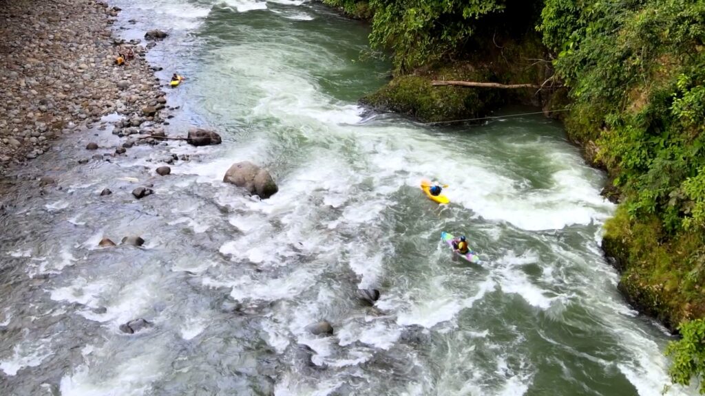 Kayakers on the Pejibaye River